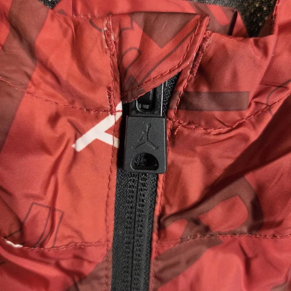 Jordan Jacket Boys Small 8-10 Yrs Red Hooded Windbreaker Full Zip Jumpman